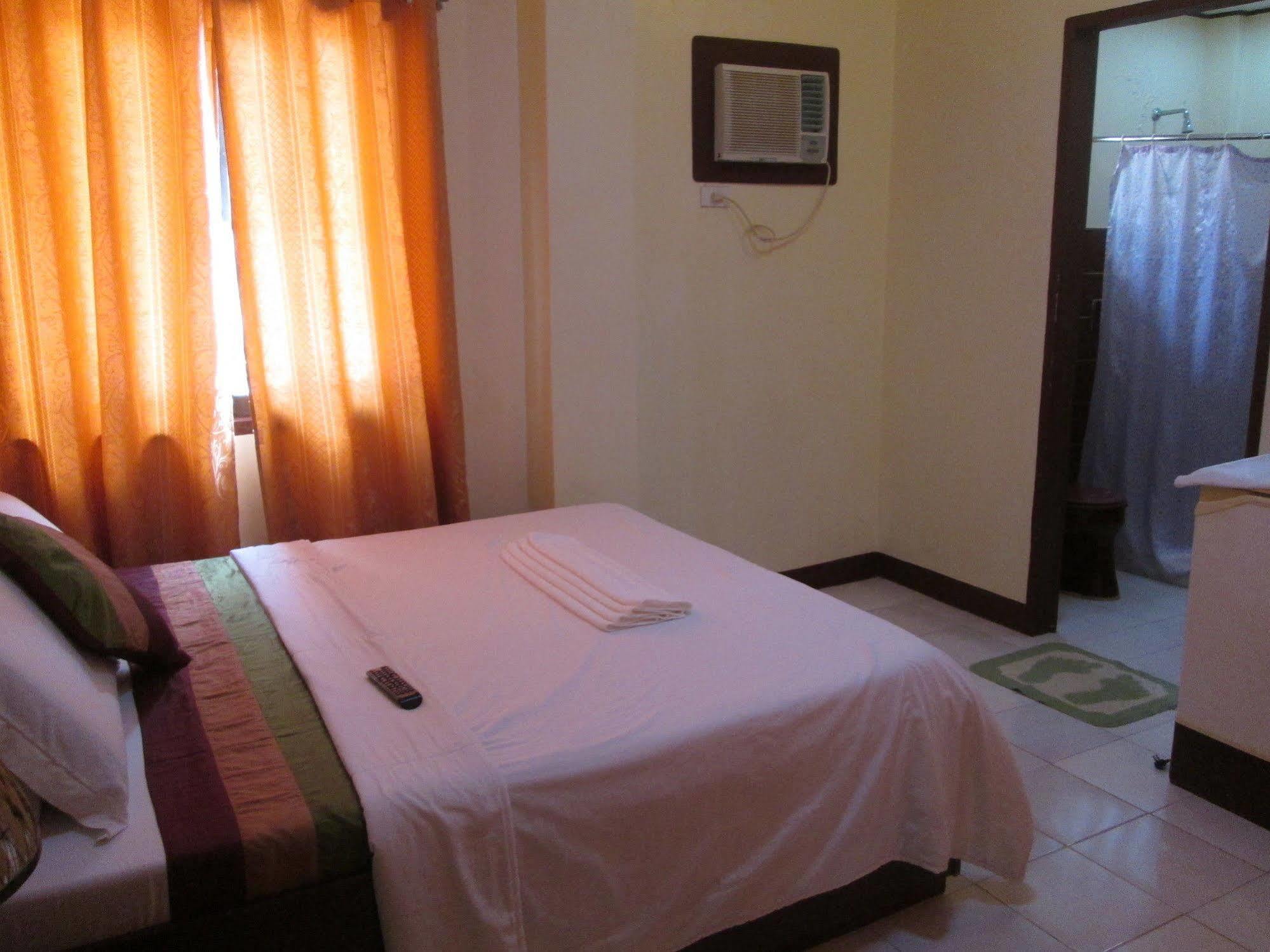 Seabird International Resort Balabag  Екстериор снимка